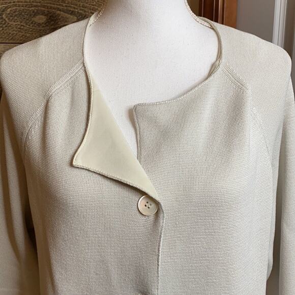Eileen Fisher Ivory button front silk sweater jacket- large- Gorgeous piece - Picture 2 of 7